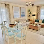Exclusive Beachfront Moments - Sea View Balcony, Private Garage, Wifi, Ac 波尔蒂芒
