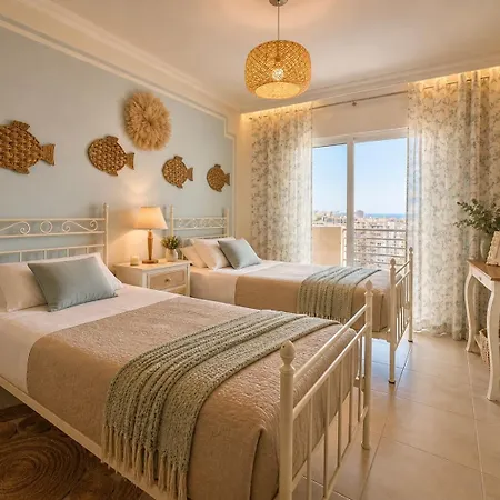شقة Exclusive Front-line Moments - Sea View Balcony, Private Garage, Wifi, Ac بورتيماو