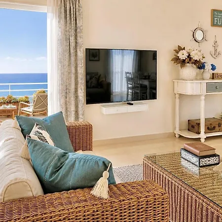 Exclusive Front-line Moments - Sea View Balcony, Private Garage, Wifi, Ac *