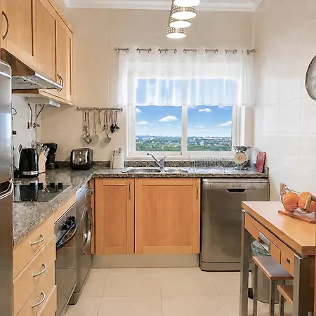 Exclusive Front-line Moments - Sea View Balcony, Private Garage, Wifi, Ac Портиман