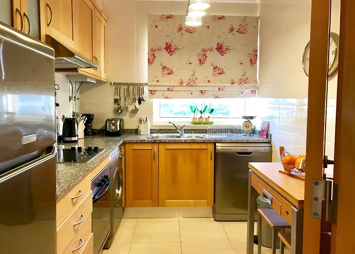 Exclusive Beachfront Moments - Sea View Balcony, Private Garage, Wifi, Ac *