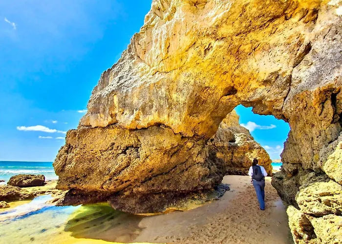 Exclusive Beachfront Moments - Sea View Balcony, Private Garage, Wifi, Ac *