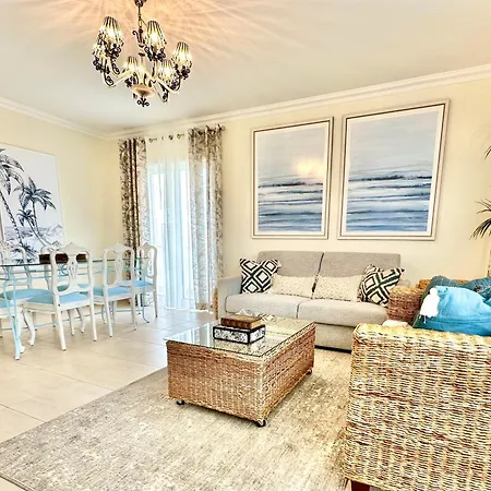 Exclusive Beachfront Moments - Sea View Balcony, Private Garage, Wifi, Ac *
