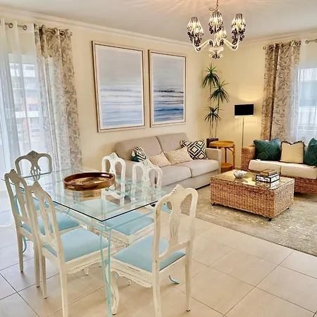 Exclusive Beachfront Moments - Sea View Balcony, Private Garage, Wifi, Ac Portimão